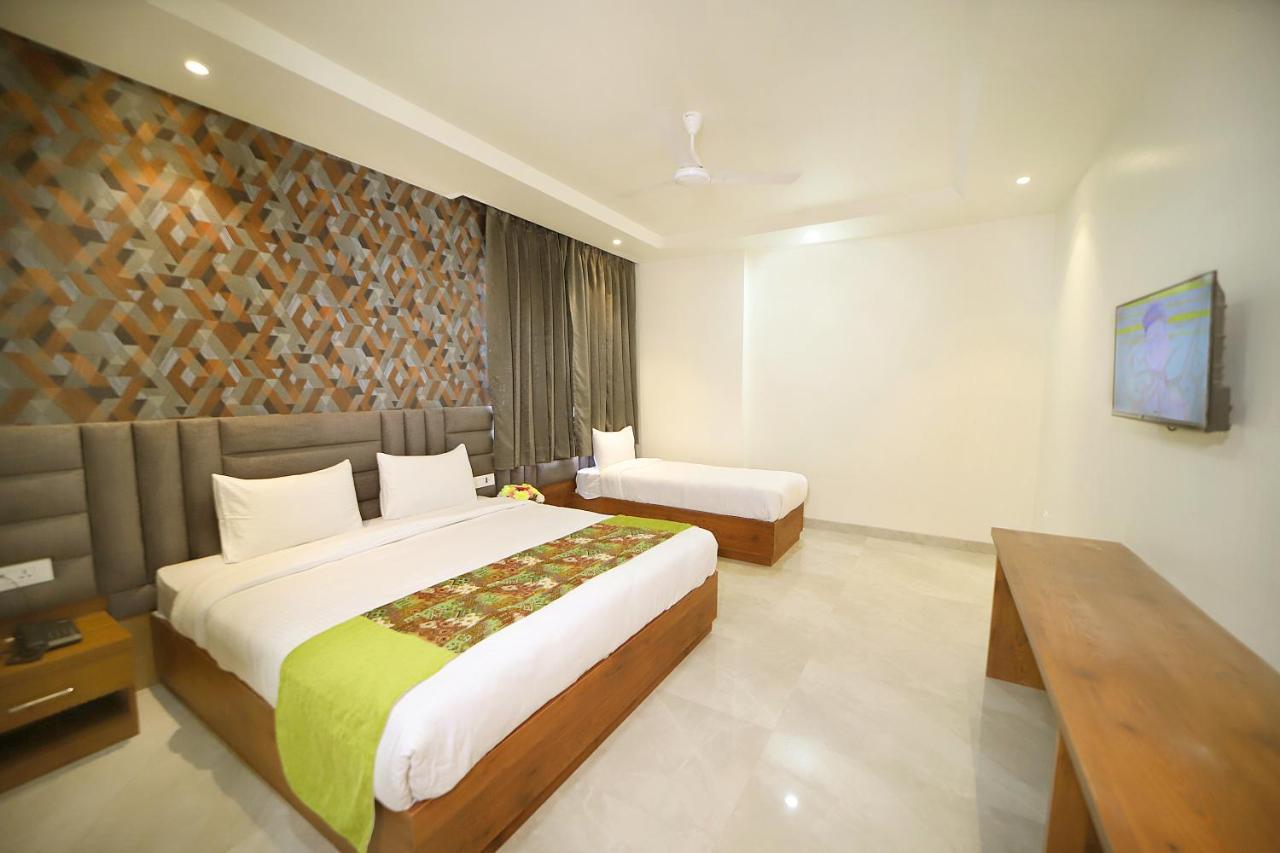 Hotel Marine House Agra  Exterior photo