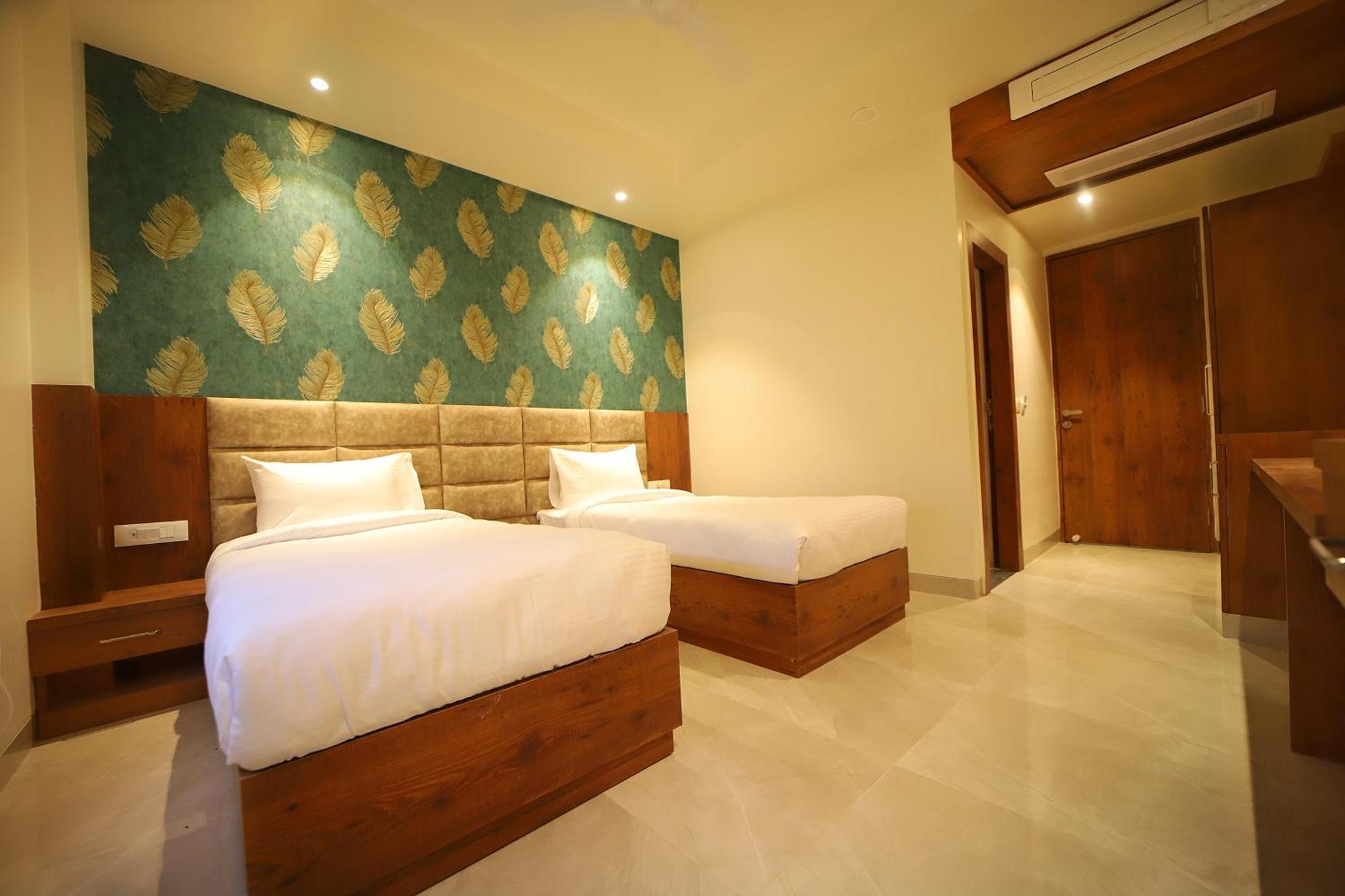 Hotel Marine House Agra  Exterior photo